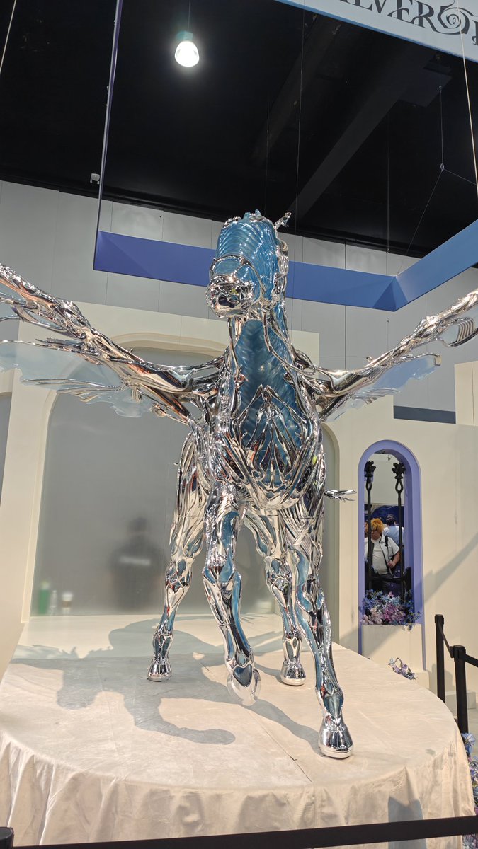 FalconYesz's tweet photo. #SilverPalace #AX2026 https://t.co/MRdBvk5oaG