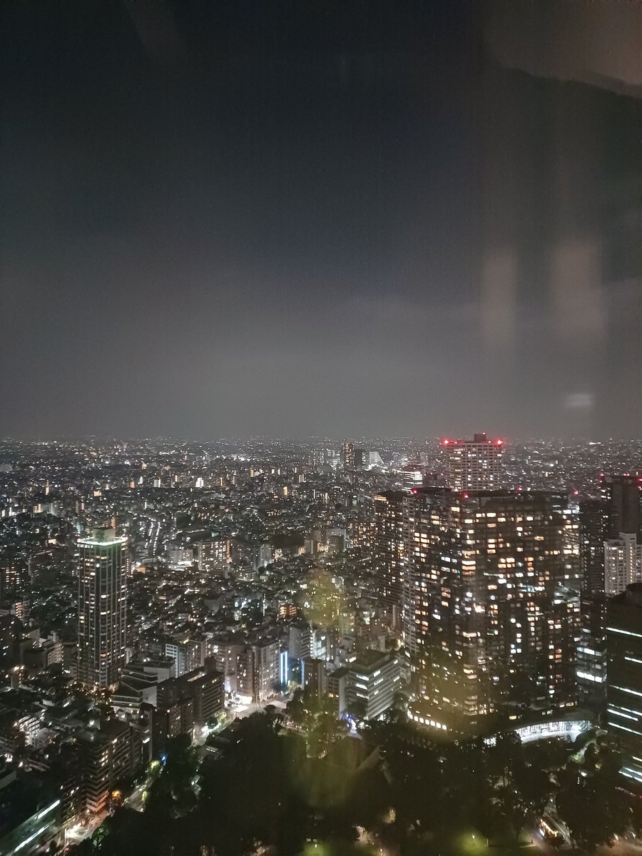 chshiuu_2's tweet photo. 新大久保でヤンニョムチキン
からの東京都庁の展望台

最高の金曜日でした！

#日本人と繋がりたい
#韓国人と繋がりたい
#일본인과소통하고싶어요 
#한국인과소통하고싶어요
#日常 
#友達募集中 https://t.co/4CfwYqjiCN