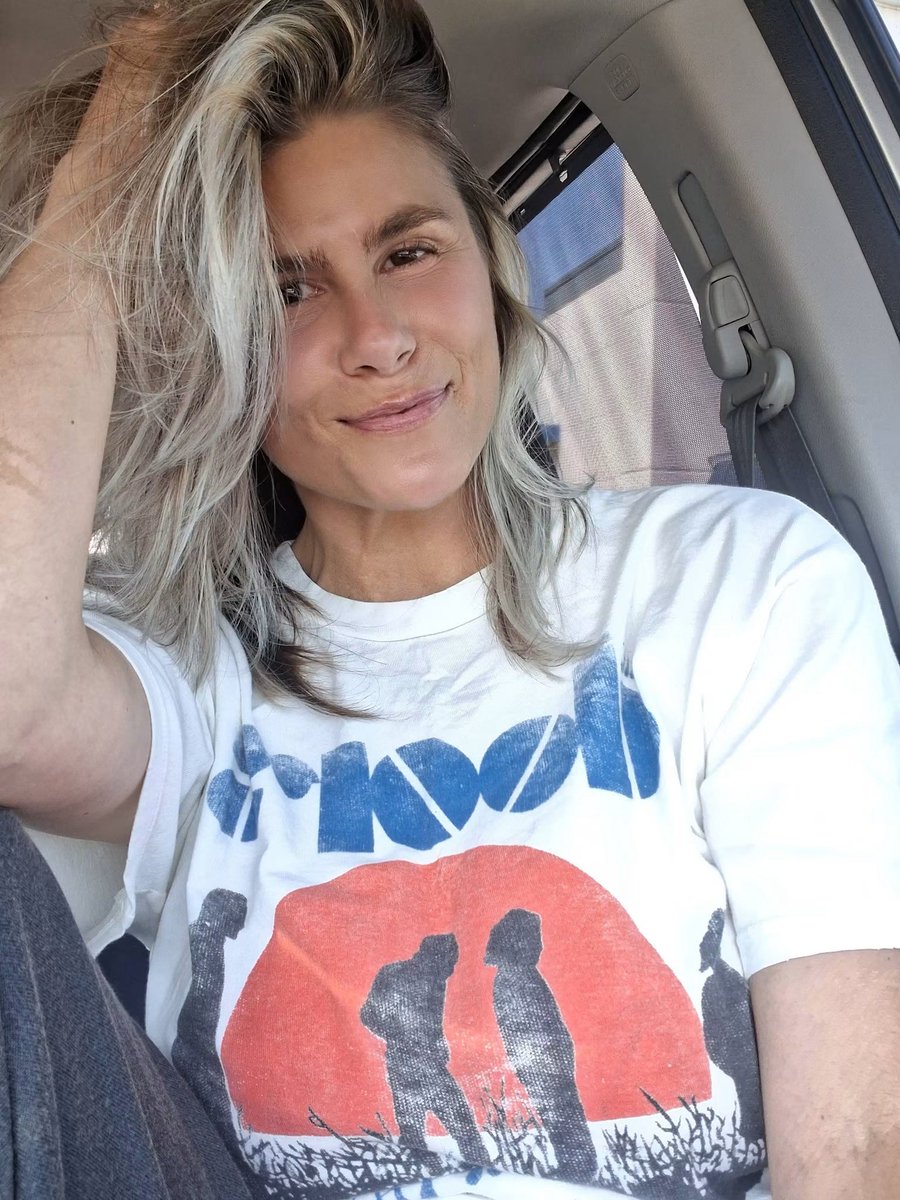 leonard_sa99734's tweet photo. Made a quick Honda run for some brake fluid ❣️ A friend is coming over later to change it for me and now I'm over here wondering if a proper thank you means I should return the favor 🤭😏 Guess we'll see how helpful he really is and know if I should go with him 🥵 💕 https://t.co/eqjejZk0YI