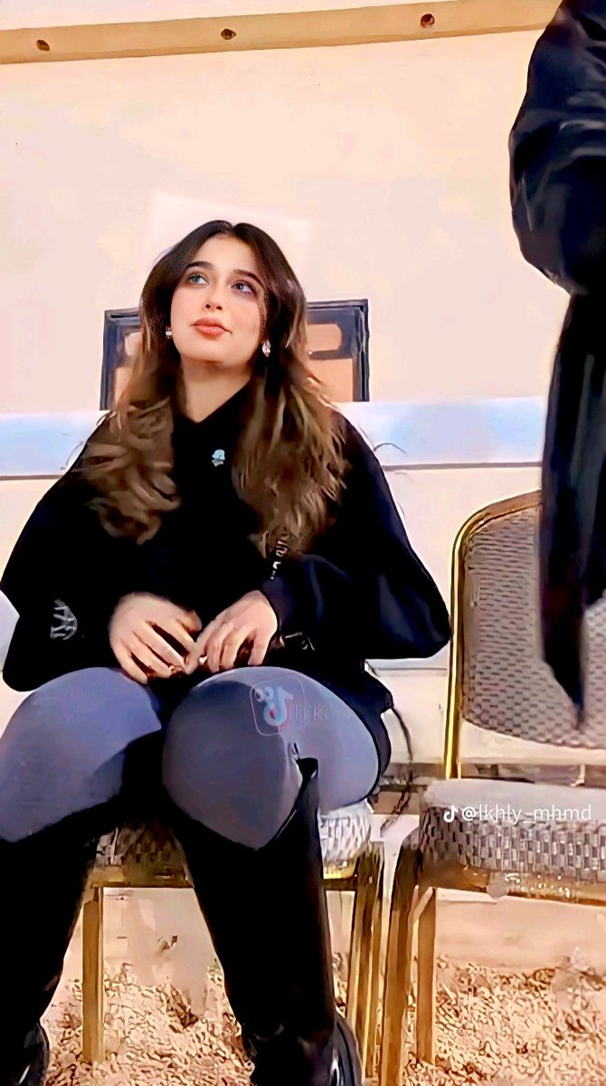 rahel69l's tweet photo. يلا اختي لانا ديثي اخوك الصغير  عزوز 😮‍💨❤️
سيناريو دياثهة .
#ديوت_بدوي 
#معصيتّيَ_رِحّتِي https://t.co/ubbOE3MKIg