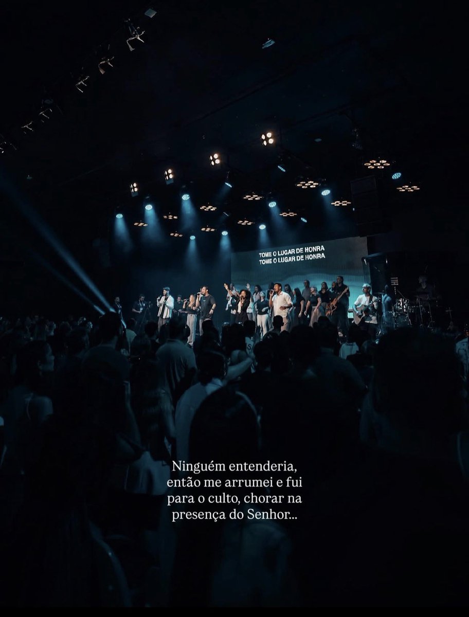 daniel_santtosc's tweet photo. Não é sobre ser santo mas estar sempre perto do único que é santo Jesus ☝️🙏 https://t.co/GgsbgKjoSX