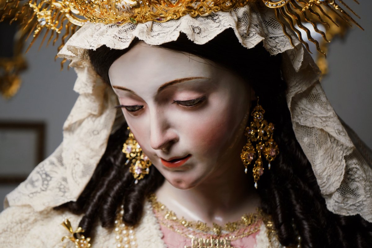 DivinaPastora's tweet photo. "Hermosa Pastora,
del cielo alegría,
esperanza y guía
del fiel corazón.
Tu grey te reclama
con fiel devoción,
escucha amorosa
nuestra oración."

Es sábado, DÍA DE LA VIRGEN 💐👒 https://t.co/peYNPZQIjY