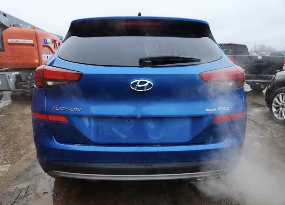 _owula's tweet photo. 2020 Hyundai Tucson SEL
Runs and drive 
Leather seats 
Panoramic sunroof 
77k miles 

115k cedis including shipping https://t.co/GgKdVPnSWm