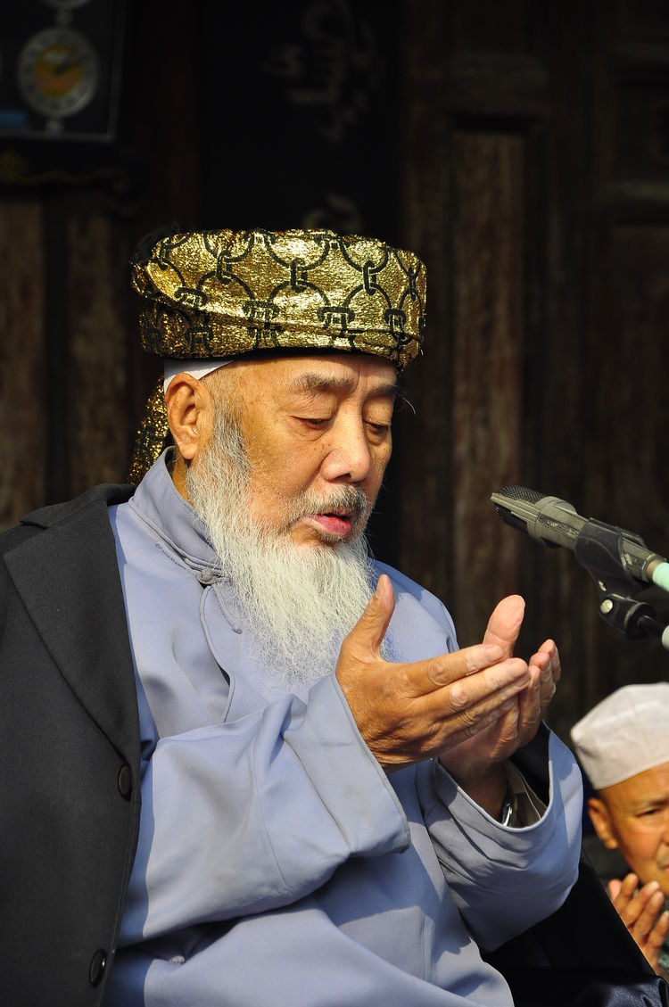 PSGSJ1999's tweet photo. @zubairabbasi @AlMaqamat_ 2018年3月31日早晨，这位热爱祖国，追求正道，对人和善的伊玛目复命归真,享年87岁 https://t.co/Exa454R33k