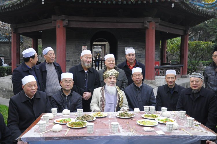 PSGSJ1999's tweet photo. @zubairabbasi @AlMaqamat_ 2018年3月31日早晨，这位热爱祖国，追求正道，对人和善的伊玛目复命归真,享年87岁 https://t.co/Exa454R33k