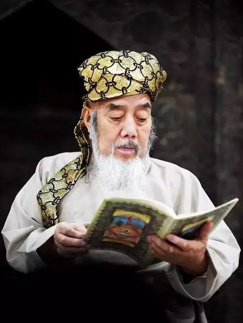 PSGSJ1999's tweet photo. @zubairabbasi @AlMaqamat_ 2018年3月31日早晨，这位热爱祖国，追求正道，对人和善的伊玛目复命归真,享年87岁 https://t.co/Exa454R33k