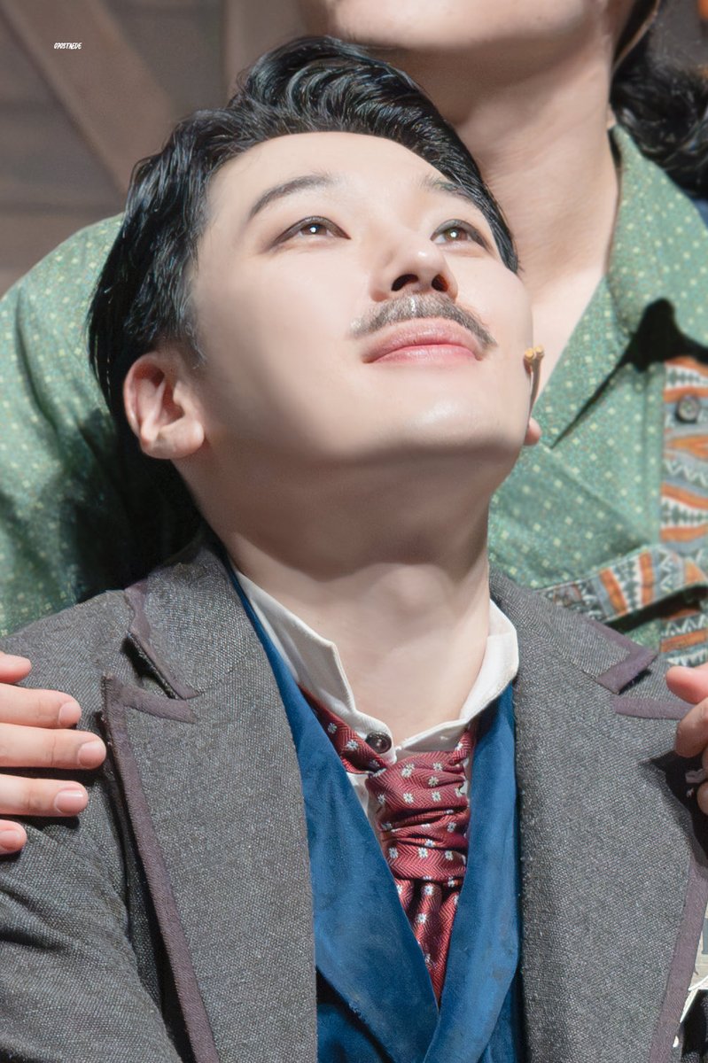 TD_zzik's tweet photo. 260703 웨스턴 스토리

와이어트 어프 #김도빈 https://t.co/nAKcJh99qh