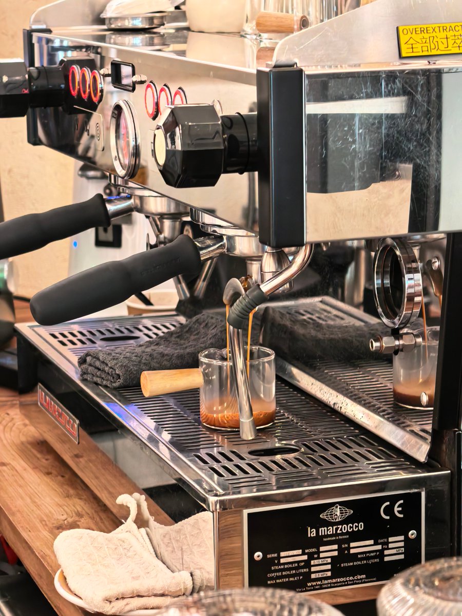 MuneriP's tweet photo. Just found your half-finished coffee in the morning—took a sip and yeah, tastes like you. https://t.co/roNm5dEIoU