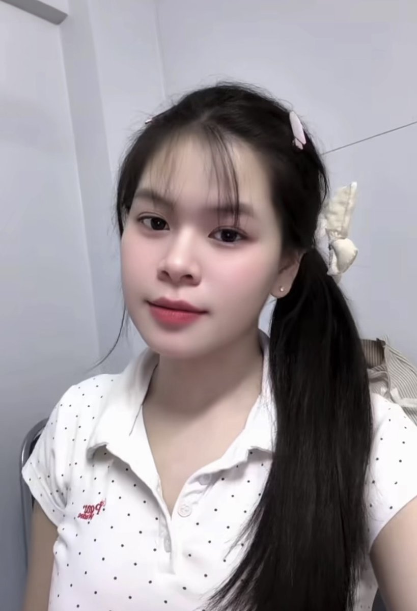 puncherii's tweet photo. เมื่อไหร่จะทักมา 😁 #รามคำแหง #ห้วยขวาง #รัชดา https://t.co/gN7WY4PKRu
