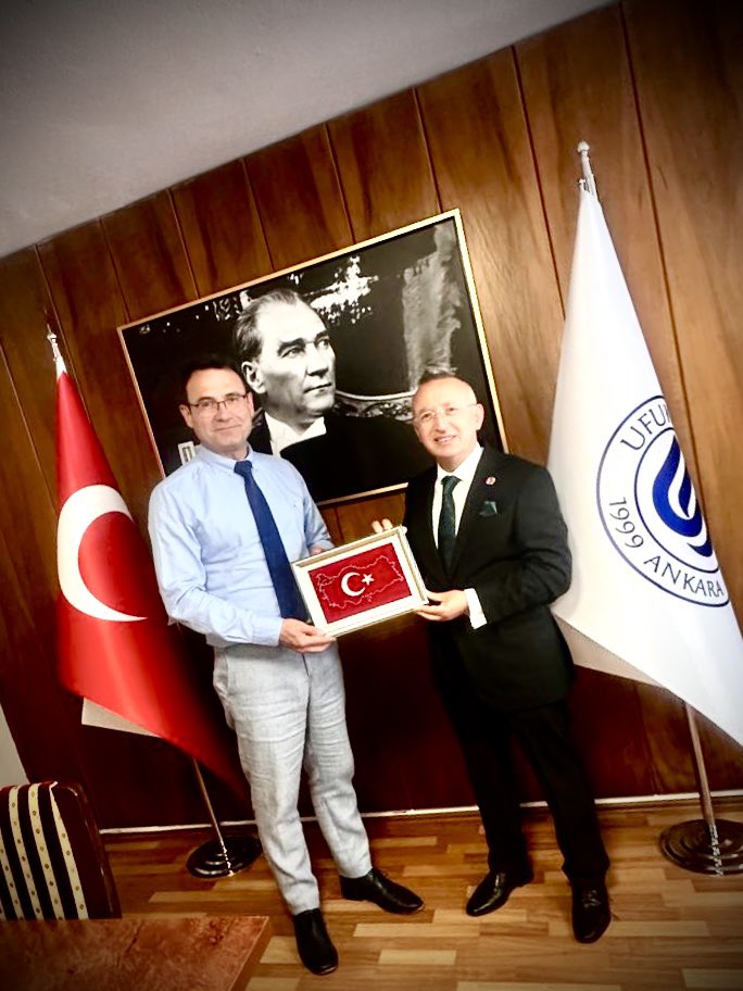 ercanirmak18's tweet photo. Ufuk Üniversitesi Rektörü, kıymetli hemşehrimiz Prof. Dr. Ahmet Hakan Haliloğlu Bey’i; Çankırılı Bürokratlar ve İdareciler Derneğimiz olarak  ￼Genel Başkan Yardımcılarımız Cemalettin Türkmen ve Sefa Akkaya ile birlikte ziyaret ettik. @ufukuniresmi https://t.co/o23XmESguy