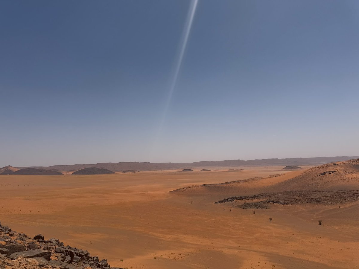 MarocRallye's tweet photo. Dromadaires en toile de fond,
du sable, du relief, du caractère.
Bienvenue sur le Rallye OLA Energy du Maroc Classic.👋
📆 26/09 -> 03/10
@OLAEnergy 
#rallyeolaenergydumarocclassic
#ola_nrjrdmclassic https://t.co/g7QDTC8q6Z