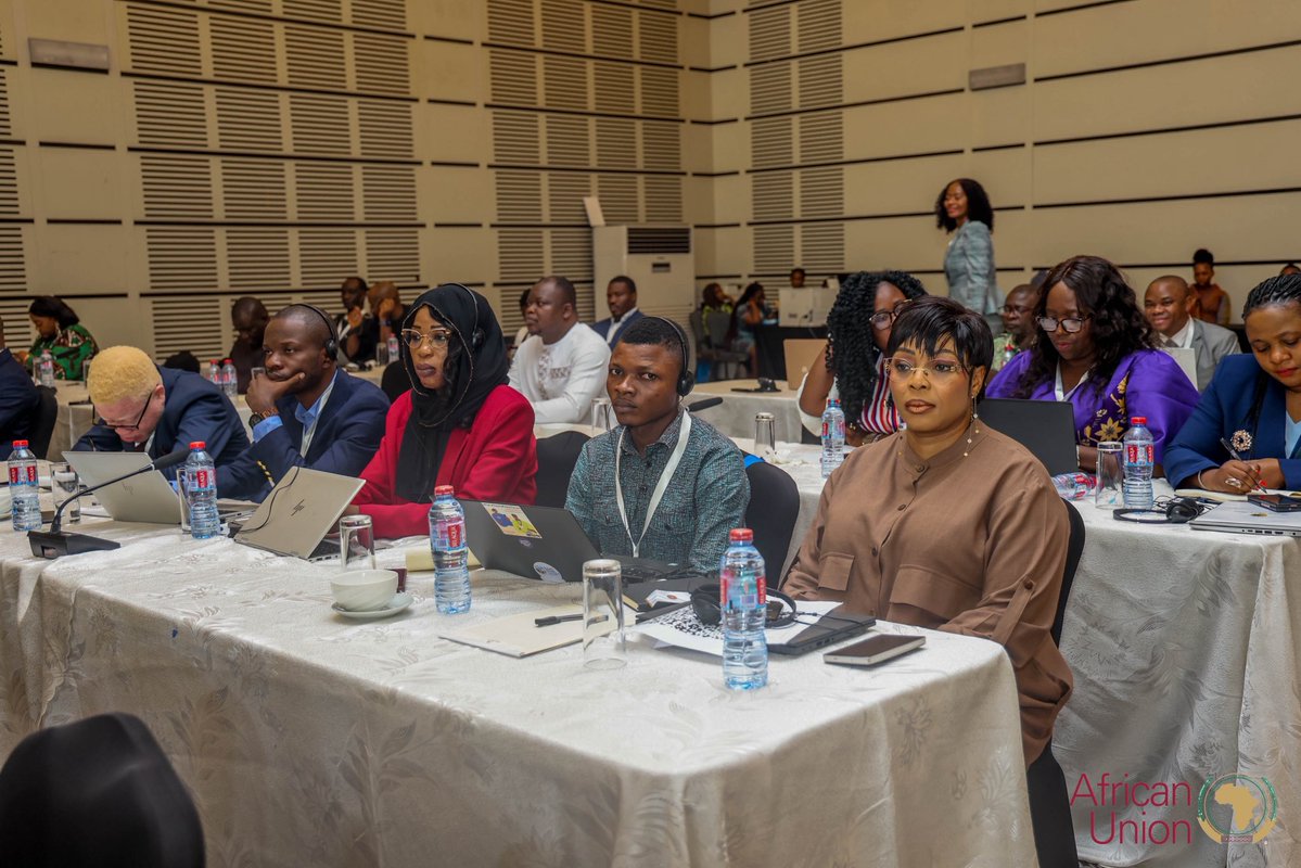 AUC_PAPS's tweet photo. Déclaration De Mme Amina Bello, Ambassadrice Africaine de La Jeunesse Pour La Paix de L'Union africaine (@AU_AYAPs) - Région Afrique Centrale : Troisième Forum de Réflexion de L'Union africaine Sur les Changements Anticonstitutionnels de Gouvernement en Afrique (Accra III) - L'inclusion des Jeunes au Service de la Stabilité de L'Afrique: https://t.co/FdoRugdSjP