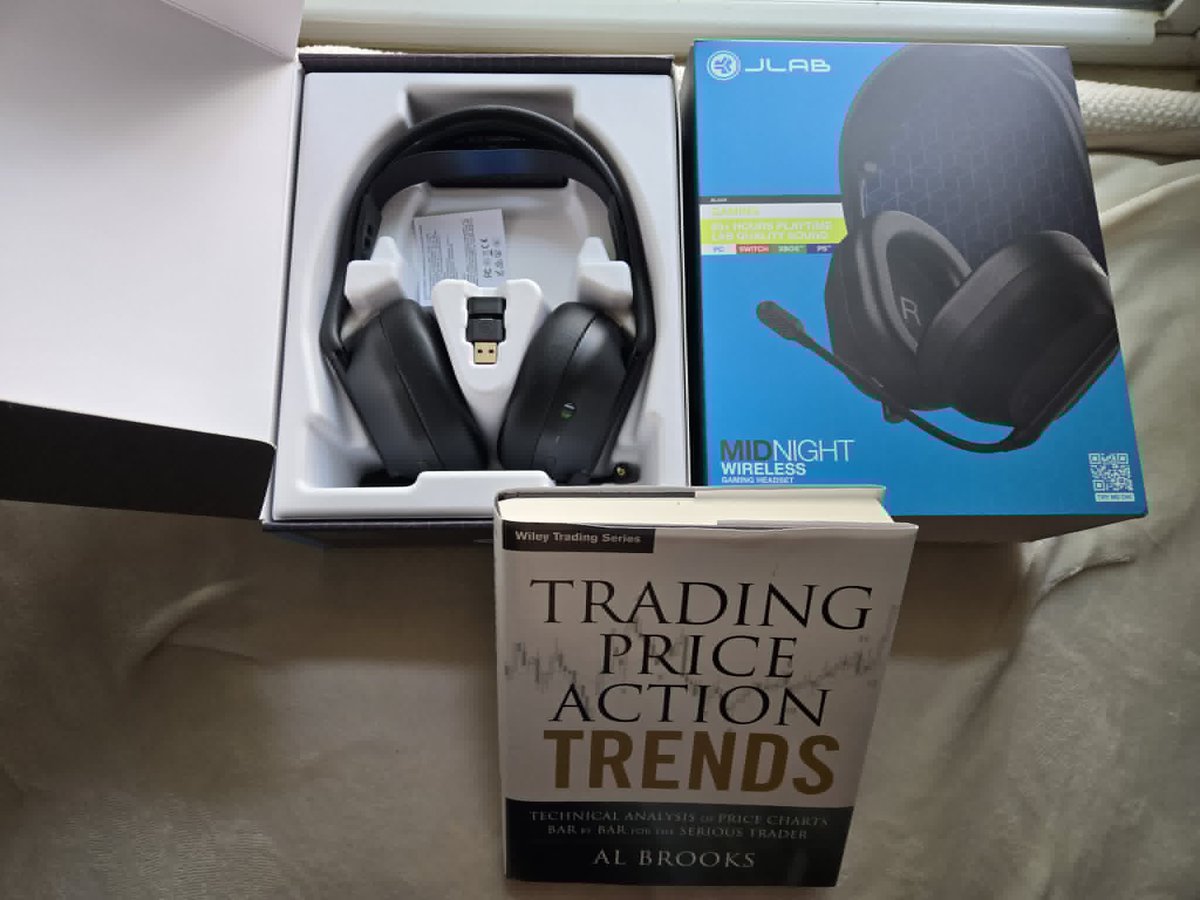 TradingTheBowie's tweet photo. FREE GIVEAWAY! Giving away JLAB Daybreak Bluetooth Gaming Headset so yall can hear me better on the live day trading sessions. Happy safe July 4th!! Live trading resumes 7/6/26 https://t.co/7IHG573gSO
Not endorsed by @jlabaudio
Rules apply
#jlab #free #giveaway #freegiveaway https://t.co/gXXgAsGtx1