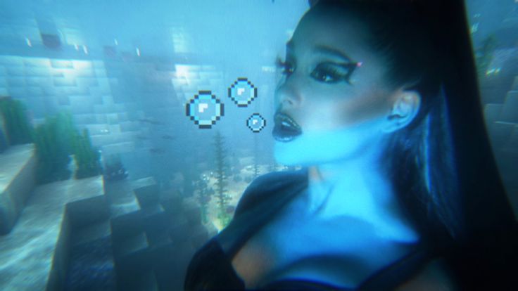 oasisraindrops's tweet photo. ppl on pinterest are editing ariana in minecraft?😭 this is so cute https://t.co/vHLeb4LtRU