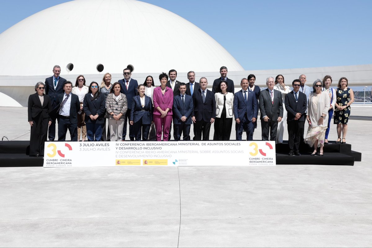 CumbreIberoA's tweet photo. 📢 Iberoamérica aprueba la Carta de Cuidados y Apoyos, un compromiso común para situar los cuidados en el centro de las políticas públicas.

➡️Un hito de referencia compartido para impulsar sistemas integrales de cuidados y apoyos.

ℹ️ https://t.co/Weqt9LN1G5 https://t.co/mq2wzC1Mkp