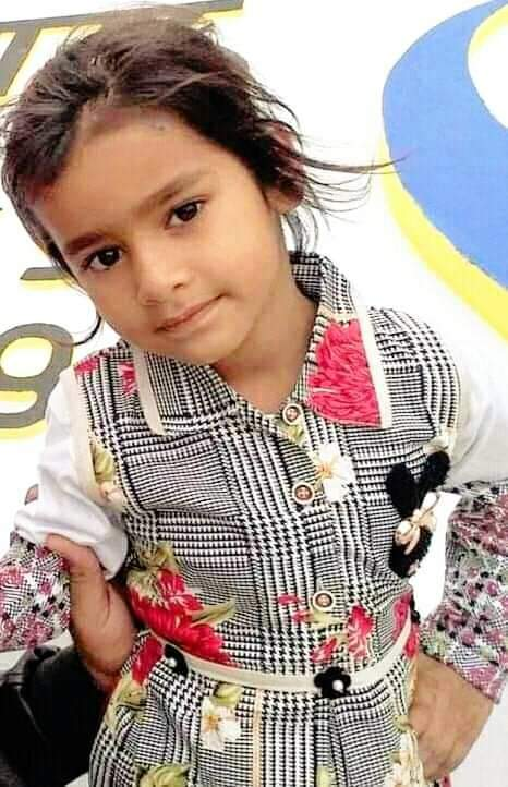 treeni's tweet photo. Do you know who she is?  
Don’t stress yourself — you don’t know!

She is Priya Kumari. She was just 5 years old. She went missing while serving water at a Sabeel (refreshment stall) during Muharram in 2021 in Sindh, Pakistan.

5 years have passed. No one knows her whereabouts.

> No investigations  
> No human rights  
> No accountability  
> No candle marches  

The Hindu family grieves in immense pain, looking for closure. They think she is alive, held captive, and converted.

This is how minority lives are under Islamic Republics.