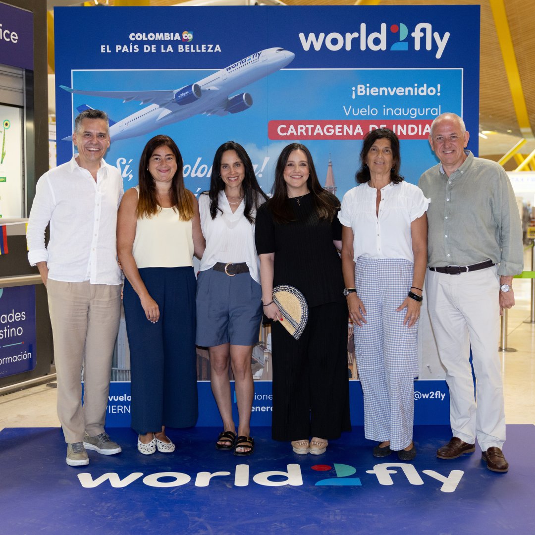 World2Fly tweet media