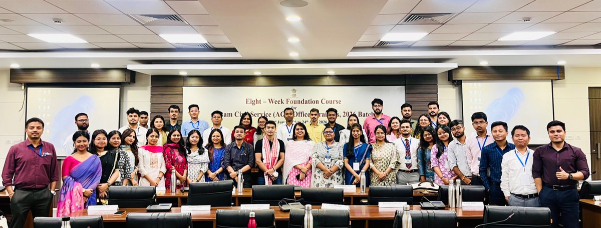 aasc1960's tweet photo. An enriching session with celebrated boxer Shiva Thapa, who shared lessons on discipline,resilience,and the relentless pursuit of excellence. His inspiring journey reminded the ACS OTs that perseverance and character are the true foundations of leadership and public service. 🥊🇮🇳 https://t.co/aAkX7a814K