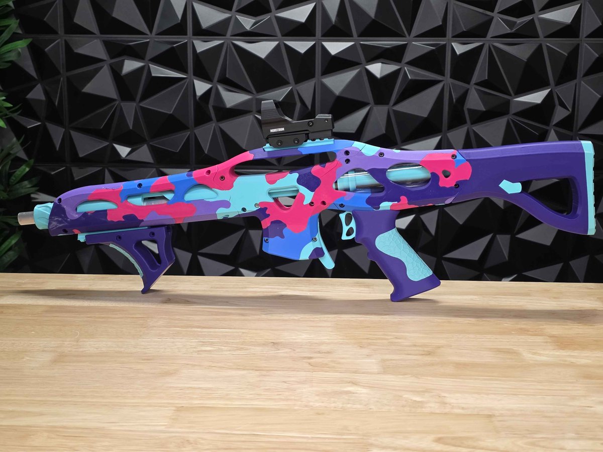 ZombieHedgehog_'s tweet photo. WOW! The @OutofDarts Ontos blaster kit is truly incredible. Super easy to print and build, very powerful and accurate, lots of mods out there including:

Ontos Body Camo by nil0
Grip Pad for Ontos Grip by nil0
Grip Pad for Swoopy Picatinny Angled Foregrip by nil0
Ontos Trigger Remix/Redux by FrontRangeFoamCreations

Plus a Monstrum Red Dot (overkill).

The grips were printed on the @snapmaker U1 in dual material with @Polymaker_3D TPU90A and @West3DPrinting Ambrosia Midnight Purple PLA using beam interlocking technology. The rest of the blaster is a mix of Panchroma and Ambrosia PLA printed on my @BambulabGlobal H2C.

Still a few more things to add including an orange PCAR/BCAR but its ready to go! What blaster should I work on next? I'm eyeballing the MHP Vulture that @West3DPrinting is now stocking👀👀👀