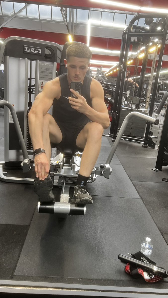 AlphaDanRT's tweet photo. It’s Tax Friday 🪎

You worked all week, just to watch me spend your pay cheque. Now get on your knees and hand me that wallet 😈🧎 https://t.co/ruwYABPcos
