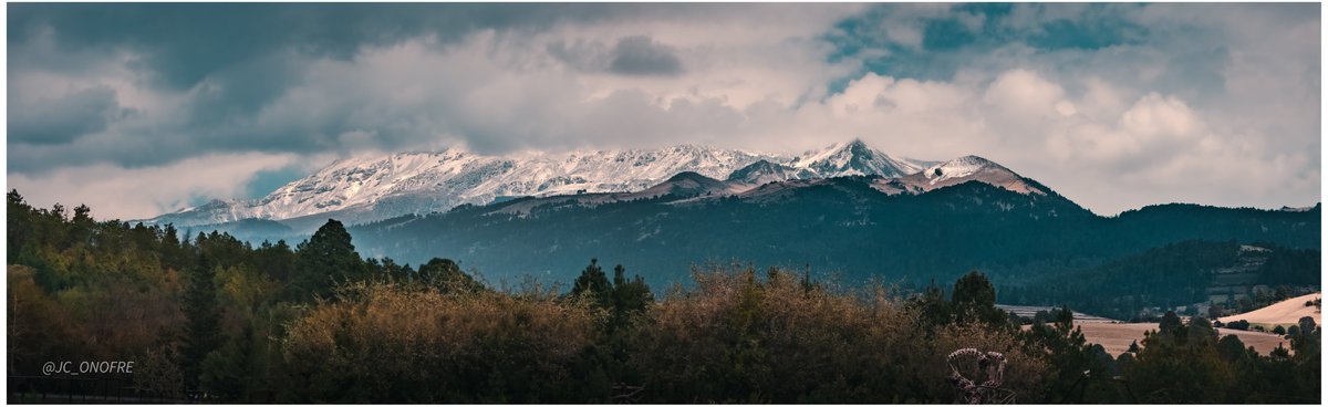 JCOTV's tweet photo. Snow https://t.co/OGme98zNL5
