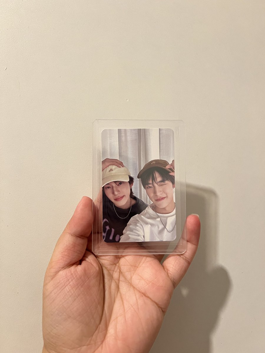 milkkany222's tweet photo. 🙇🏻‍♀️ ขออนุญาตบน 

ถ้าได้บัตรคอนด้วง Zone A ราคา ออริ

สุ่มแจก Photo Card 💜🩵
- Set เพลง It had to be you 4 ใบ ( 1 คน / 1 ใบ )
- Jarinya รูปหมวก 1 ใบ

‼️เฉพาะคุณ #วาวา #vava เท่านั้น

สุ่มวันที่ 5/07/2026  🕠 18:00

DUANG CONCERT SOON

#DuangGoRoundConcert
#เจอด้วงที่อิมแพคนะเธอ https://t.co/gAj2w5Jpl8
