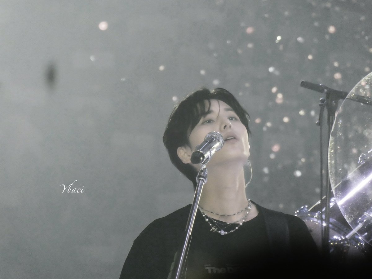 Xoiko7's tweet photo. 260703 <The DECADE> FINALE in SEOUL
#DAY6 #데이식스 #영현 #YOUNGK https://t.co/dOMhtk29U3