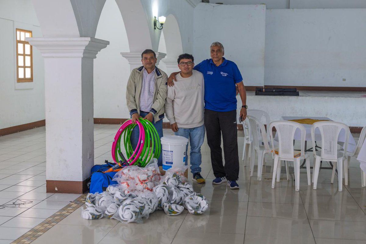 McdGuate's tweet photo. A través de estas jornadas, nuestra cartera continúa brindando herramientas al personal que impulsa esta iniciativa, fomentando el respeto, la disciplina, el trabajo en equipo y la sana convivencia. https://t.co/SHrr0gPVl8