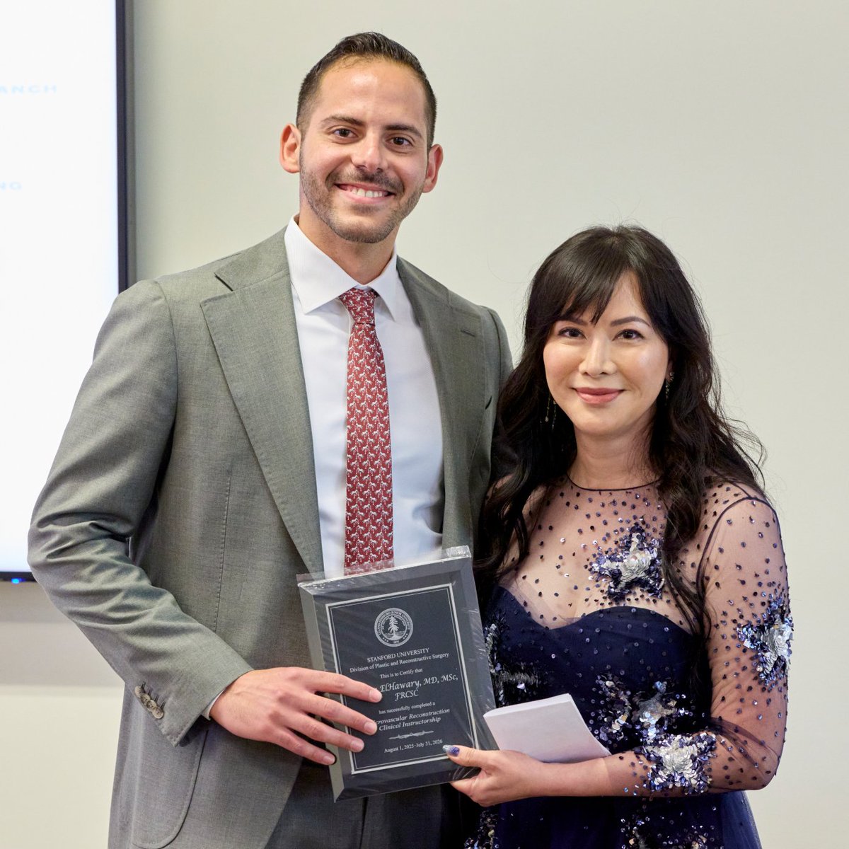 StanfordPlastic's tweet photo. Congratulations to our Microsurgery Clinical Instructors on completing their fellowship training at Stanford! 🎉

Join us in celebrating Alvin Annen, MD, and Hassan Elhawary, MD—we wish you both continued success in the next chapter of your careers! 🌲 https://t.co/uuRXnVOY7Z