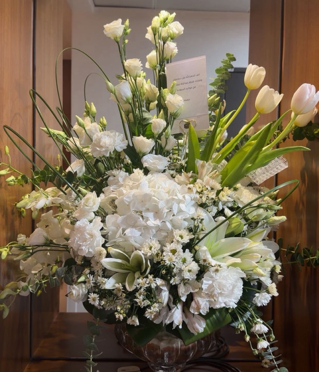 patchi_2021's tweet photo. adore roses and my choices💐 https://t.co/DzoG6LYjv2