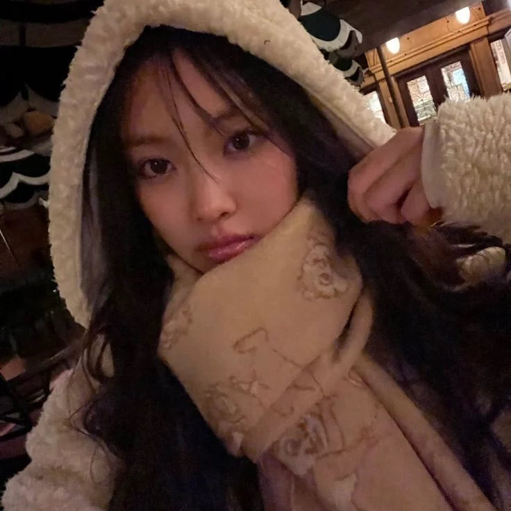 mimi tweet media