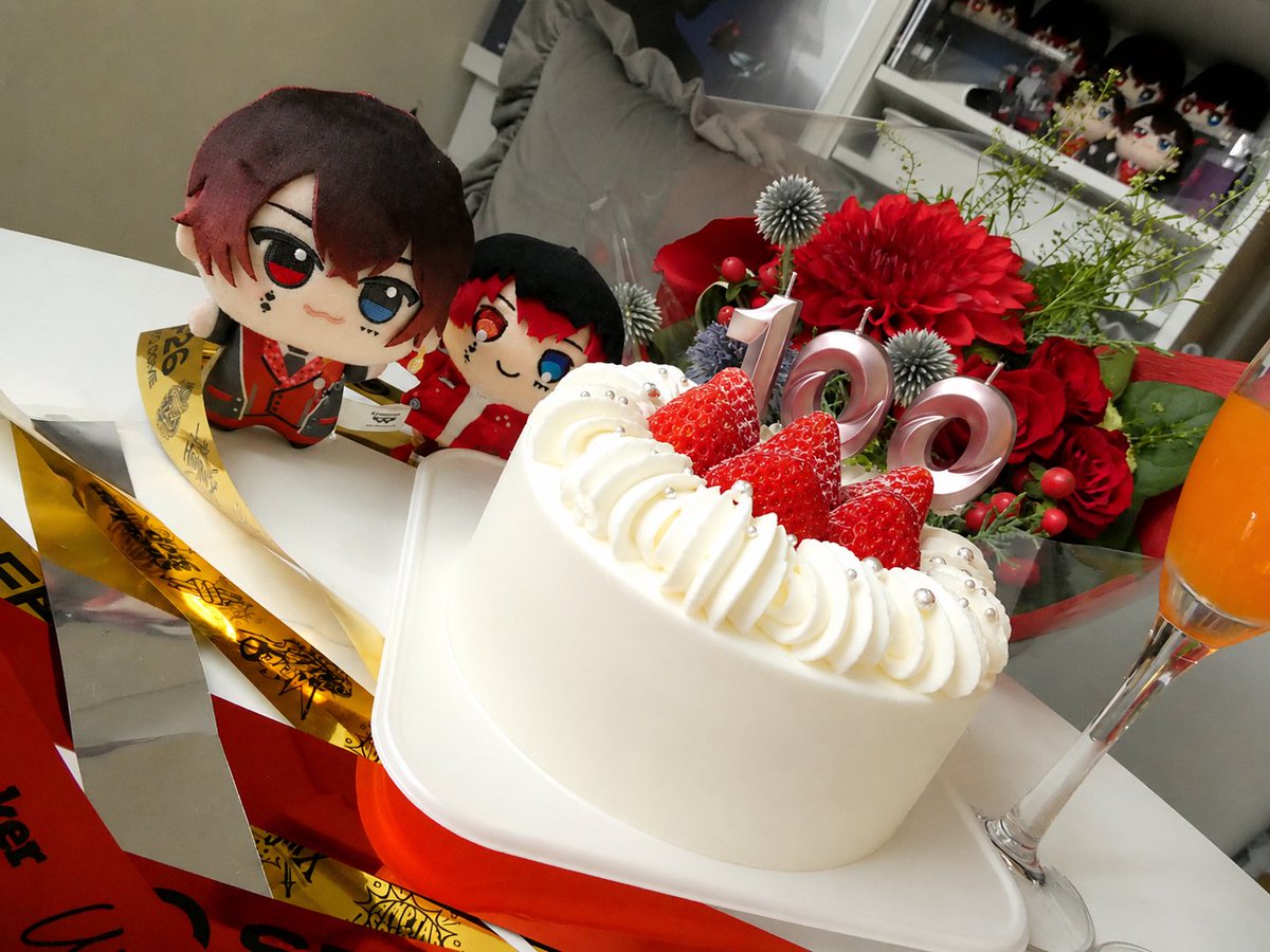 bear_fruit_0704's tweet photo. ︎︎            ❤︎ 𝙷𝚊𝚙𝚙𝚢 𝙱𝚒𝚛𝚝𝚑𝚍𝚊𝚢 ❤︎

出会って8回目のお誕生日🎂♡⃛

常にかっこいいを更新し続けてるあっとくんが本当に大好きすぎます🍷

会える機会1回1回大切に😌🤍

   あっとくんにとって
 素敵な一年になりますように🐻🍓

#あっとくん
#あっとくん生誕祭2026 https://t.co/btpdyAwWED