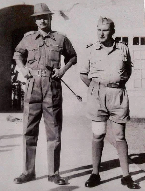 JimmyRao88's tweet photo. Portuguese surrender to Maratha General SJS Bhosale, Liberator of Daman in 1961. Brutally Mogged a European😂😂 https://t.co/MnkDhCnWmV