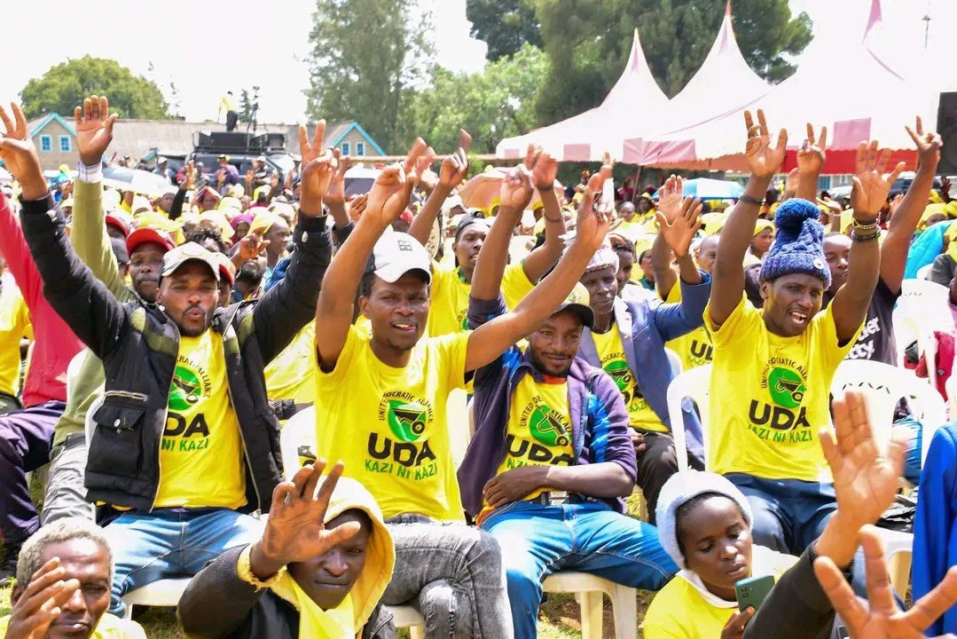 OleItumbi's tweet photo. Olkalou.

Hapa ni Gucaina na Muchina.

Sina Mengi ya kusema kwa sasa. https://t.co/JpsQ6YWBag