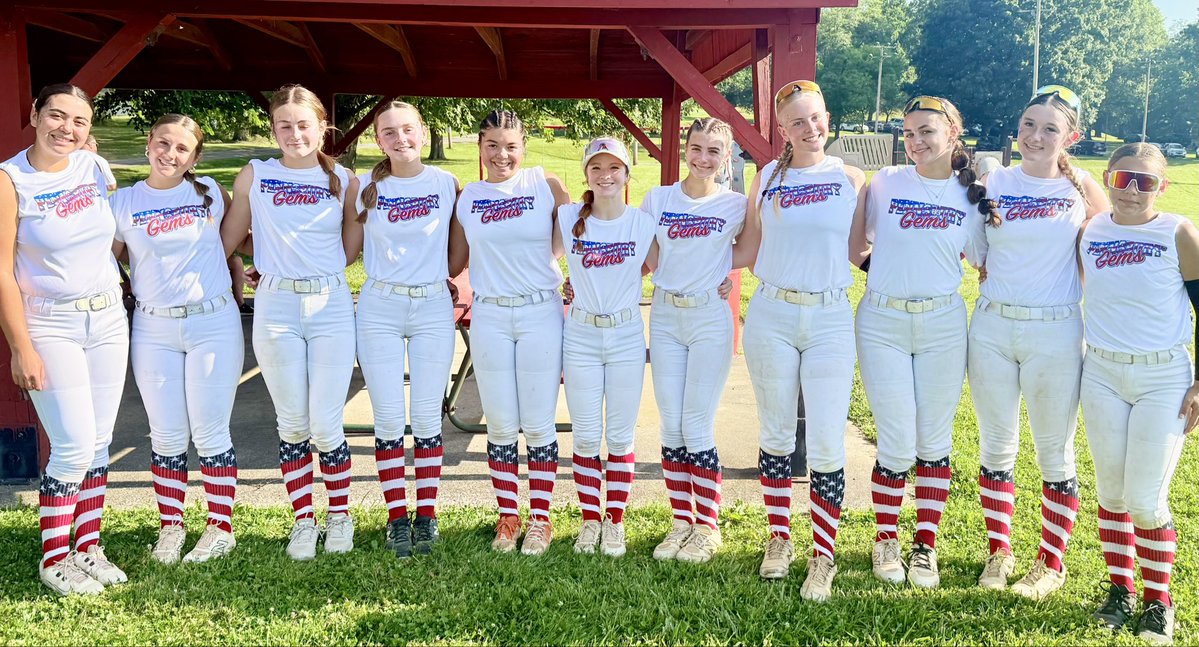 GemsElite14u's tweet photo. 🔥 Starting the day with a win!
The Pennsbury Gems Elite are headed to bracket play tonight!
📍 Fire in the Sky Tournament
⏰ Bracket Play | 6:50 PM
Let’s keep it rolling! 💪
#GemsOn3
#elitesummer2026 https://t.co/MlIWMd3pLc