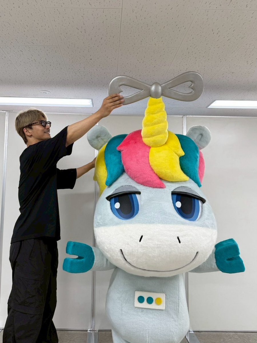 km_gunboy's tweet photo. がんちゃんのソロみんなでパフォーマンスとか上がる以外ない！！臣隆も歌うとか感謝しかない

パフォーマーコーナー久しぶりの直岩KRUMPもよすぎた😭直己さん最近殺陣とか多かったから見れてよかった〜

そして写真の2人ともかわいい🥰
がんちゃん何歳よ笑まだ20代？笑 https://t.co/3DOTLtM0P8