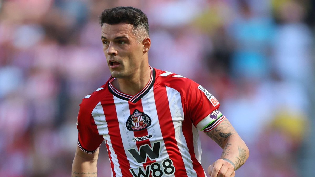 JacobsBen's tweet photo. Sunderland expect Granit Xhaka to stay following fresh talks with the player, and have again communicated to Chelsea he is not for sale. Consistent stance from the club since rejecting a £8m offer.

Chelsea remain interested and active knowing Xhaka is attracted by the prospect of reuniting with Xabi Alonso.

Sunderland sources also acknowledge Xhaka was initially open to exploring a move to Stamford Bridge, but the club believe he is now committed and will lead them in Europe next season after further discussions with the player.🇨🇭