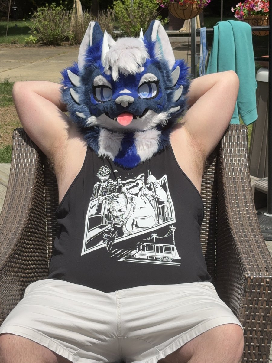gruffypuppy's tweet photo. Woof, it’s a hot one today… you gonna start sniffin’ or what? #fursuitfriday https://t.co/nKtPAtdYTA