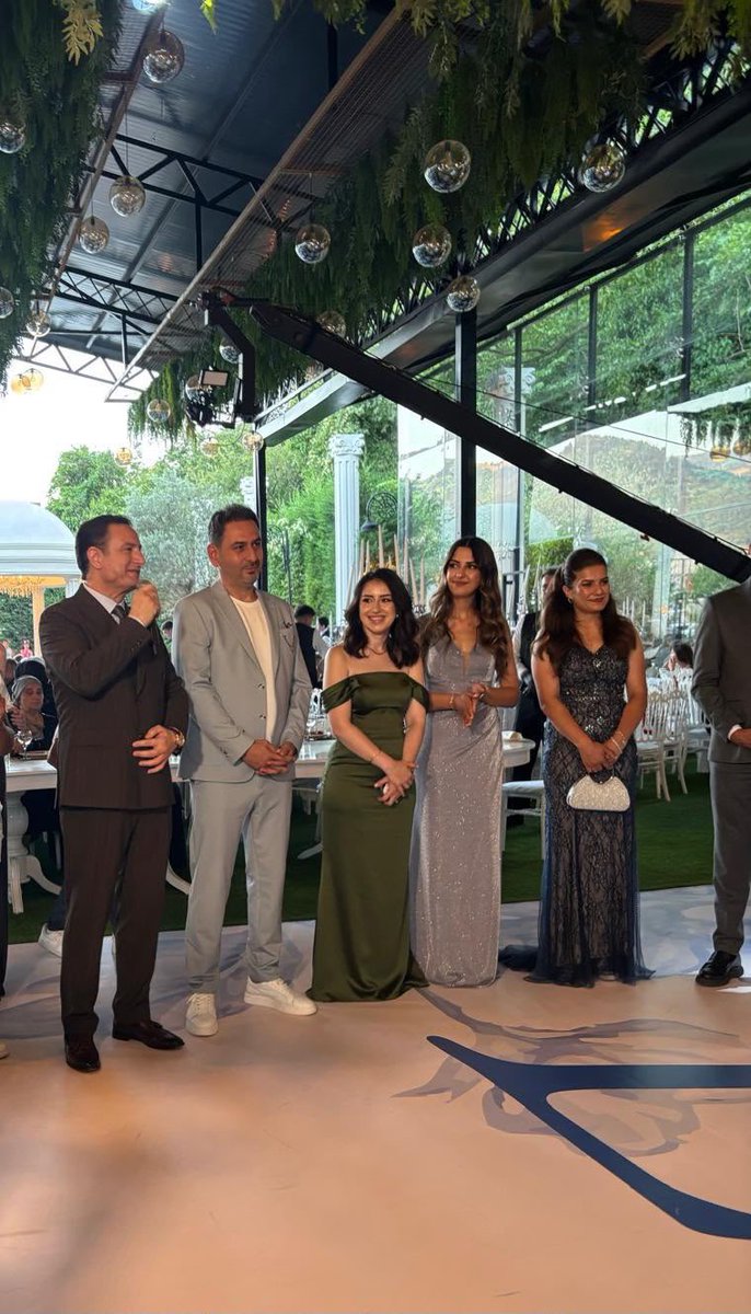 IMSIAD's tweet photo. İnşaat Müteahhitleri Sanayici ve İş İnsanları Derneği (İMSİAD) ve İnşaat Müteahhitleri Sanayici ve İş İnsanları Federasyonu (İMSİFED) Başkanımız Şeref Demir, Yön.Kur.Üyemiz Doğan Gündüz’ün kıymetli yeğeni Esra Gündüz’ün düğün merasimine katılarak ailelerinin mutluluğunu paylaştı https://t.co/04GKU0ew1h