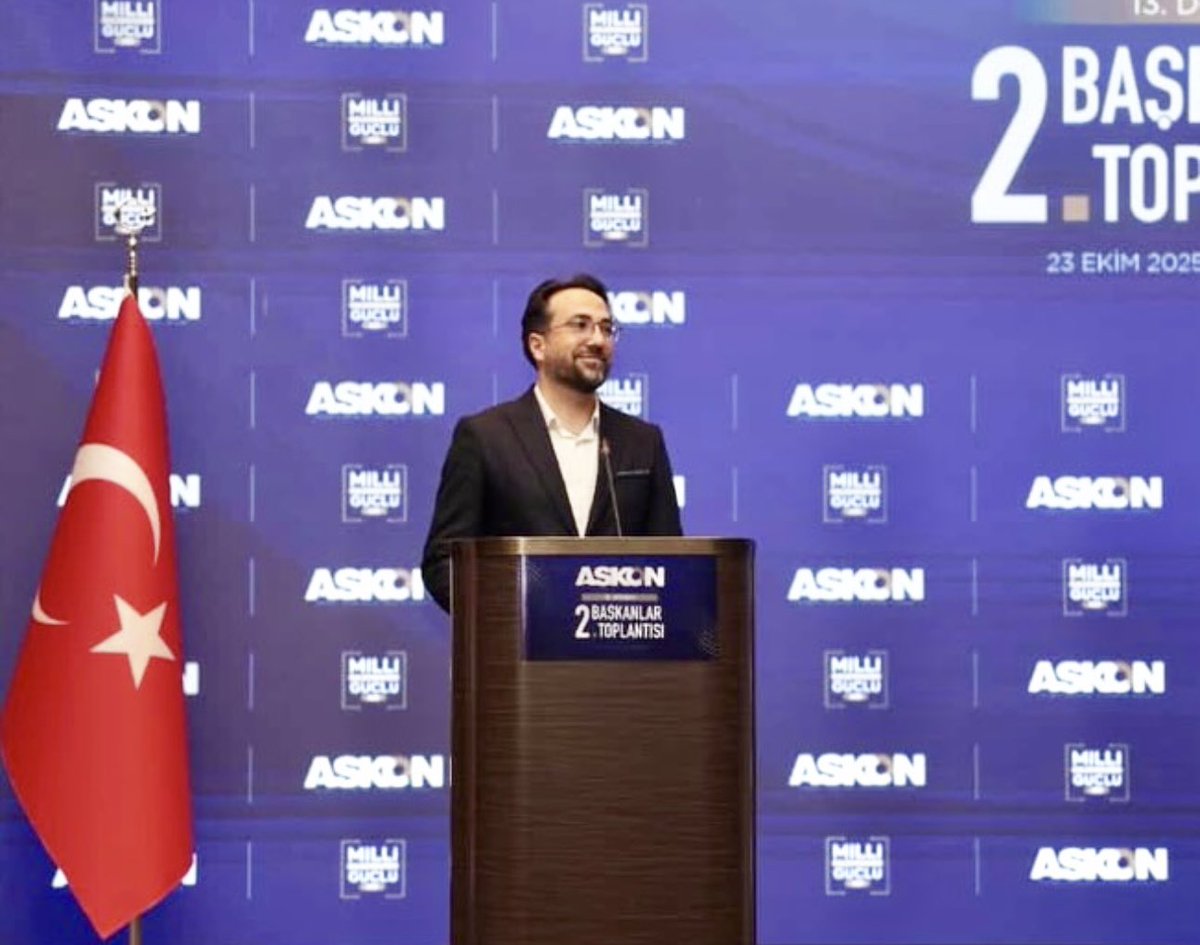 AkBayrakli's tweet photo. İlçe Başkan Yardımcımız Sn. Hüseyin Küçükdemirci’nin, Anadolu Aslanları İş Adamları Derneği (ASKON) İzmir İl Başkanlığı görevine atanmasından, Bayraklı İlçe Teşkilatı olarak büyük bir memnuniyet duyuyoruz.

Kıymetli Başkanımızı gönülden tebrik ediyor, yeni görevinde üstün başarılar diliyoruz.