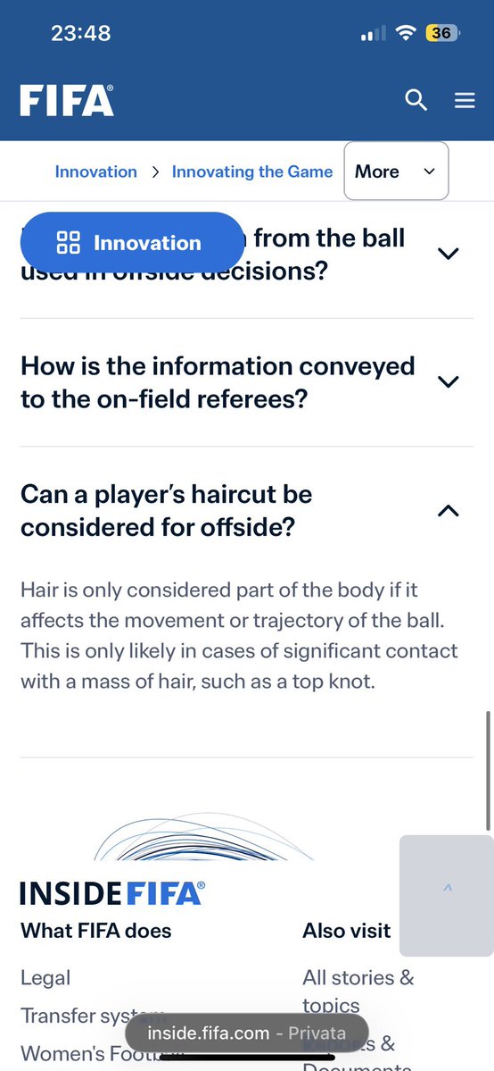 pisto_gol's tweet photo. Affrontiamo il caso più discusso del Mondiale cercando di esaminare l’azione nei dettagli: sulla palla lenta di #Perisic, due saltano a contatto, #Matanovic e #Dias, più staccato c’è #RVeiga . La palla passa, per la sua velocità e traiettoria non può essere inaspettata, #RVeiga che si trova a 2mt si piega in avanti per respingerla di testa, ma colpisce la palla con la nuca e la indirizza verso #Pasalic palla in mezzo e gol del 2:2. Che il direttore di gara Eskas ( ottimo) convalida. 
Il VAR richiama l’arbitro alla OFR, le immagini viste in live non certificano un tocco di testa di #Matanovic, che a quanto pare è  confermato dai sensori posti all’interno del pallone. Strano però che il successivo tocco di #RVeiga non appaia nel grafico. Due domande: la FiFa scrive che “i capelli fanno parte del corpo, ma la deviazione di #Matanovic per essere punibile deve modificare la traiettoria del pallone ( e così non è) 
2. perché la successiva deviazione di #RVeiga, che vuole respingere di testa e sbaglia, non rimette in giuoco #Pasalic  ?