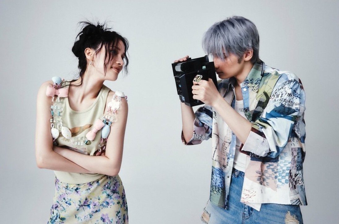 txtwerse's tweet photo. These photos are so pretty omg so adorable https://t.co/5ETMU7lfs3