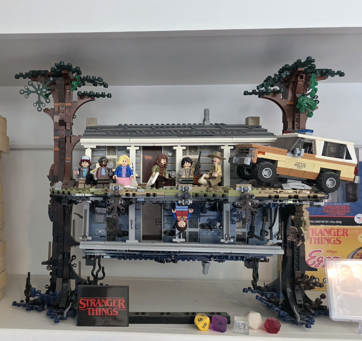 DustyWaxed's tweet photo. Modern Legos...yea or nay ... https://t.co/hPxE5ov888