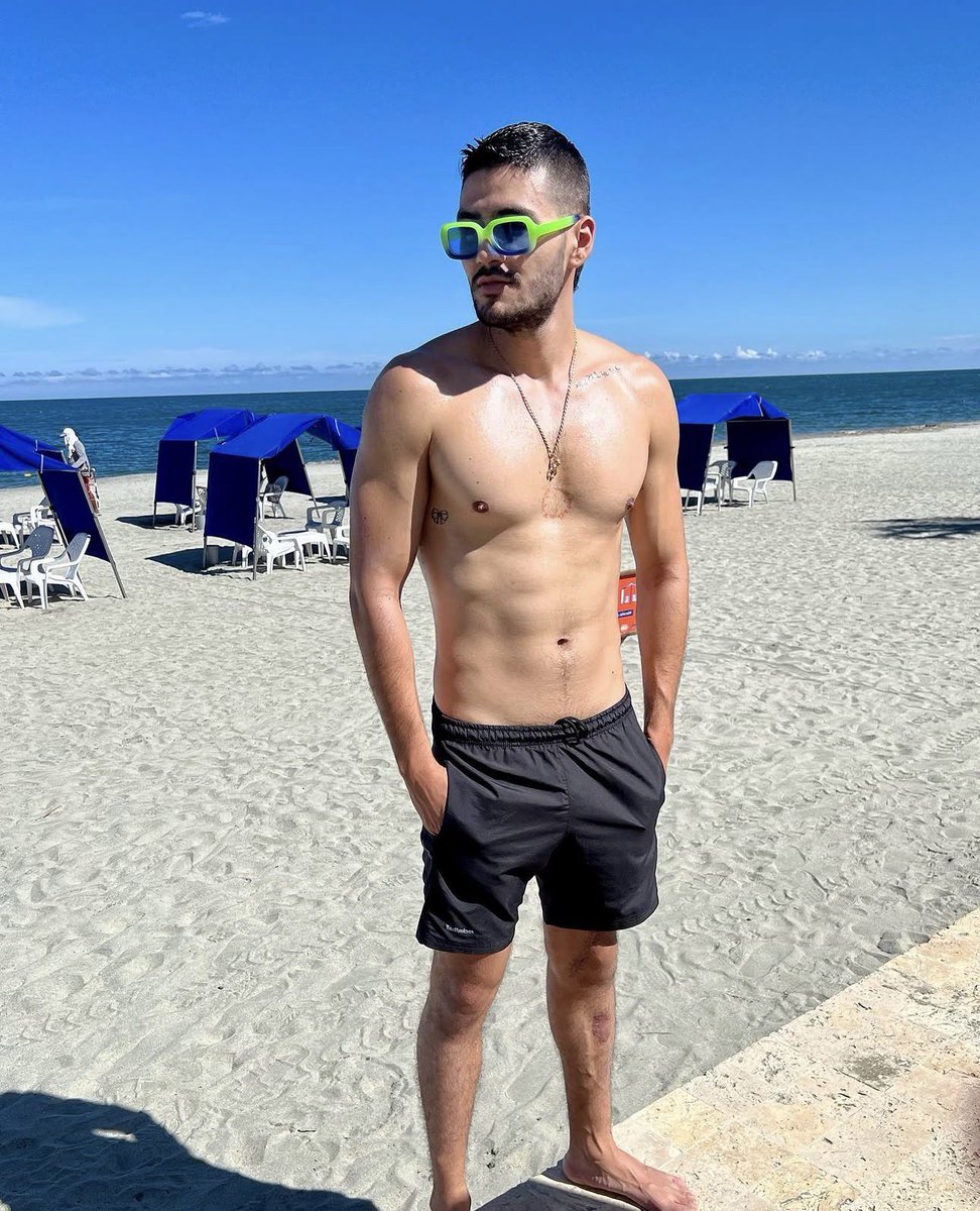 diegocardonaccc's tweet photo. Como deseo estar en la playa en este momento 🫠 https://t.co/CN5yzcVZsn