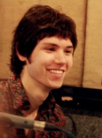 musicalbed's tweet photo. His smile whatever I don’t even care https://t.co/bfwx3qjVrr