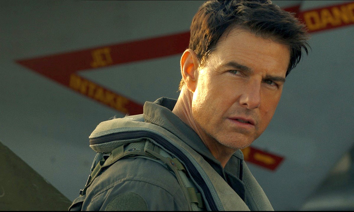 FCBourbeau's tweet photo. 64 ans today !  Happy Birthday TOM CRUISE « MAVERICK », born to July 3th, 1962 !!! https://t.co/SUkZbrWMch