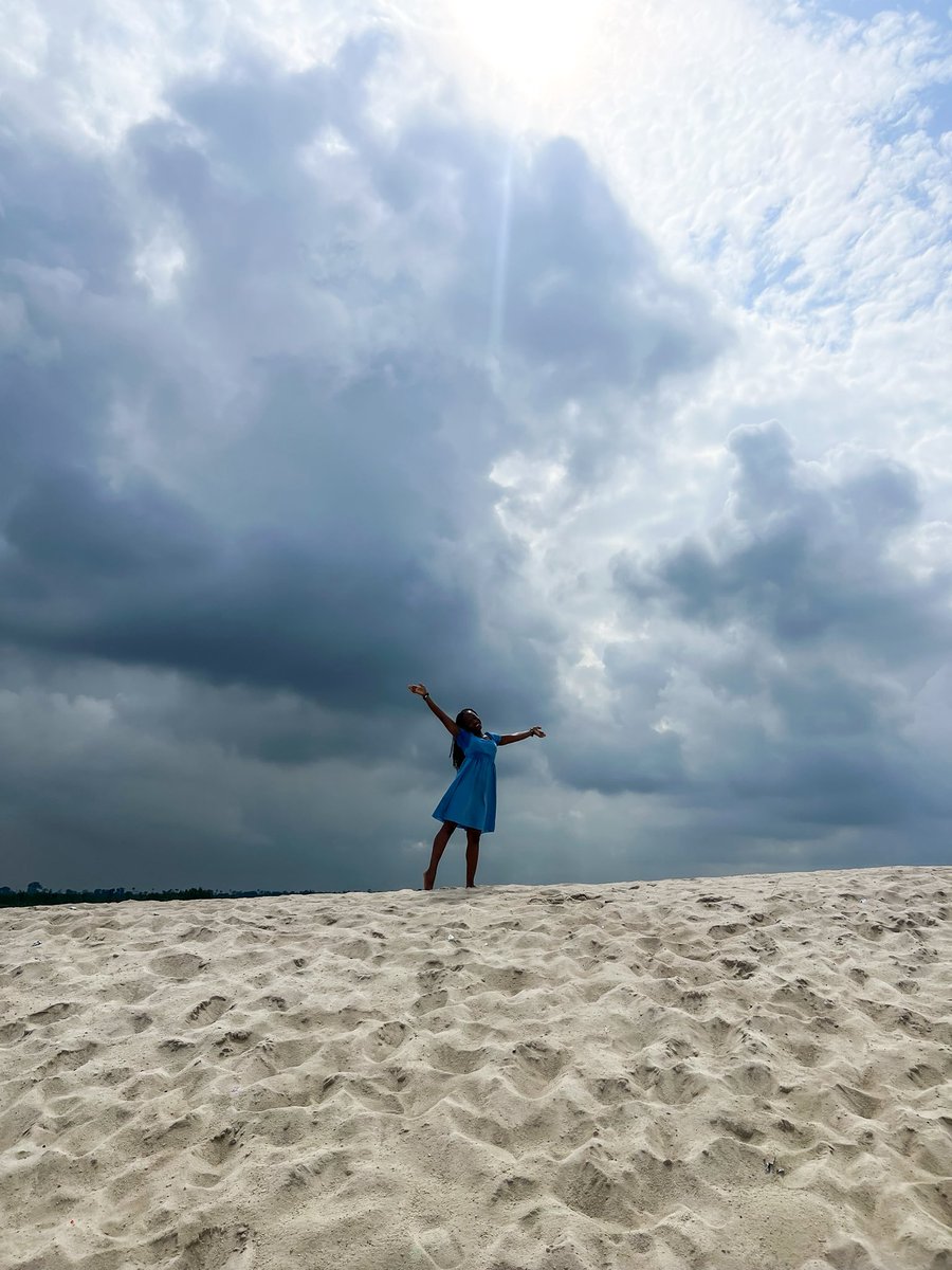 AkpaChinemelum's tweet photo. Somewhere between Heaven and Becoming, Under the same sky that reminds me I’m never alone.✨ 

Hope we enjoyed the last 2 episodes?!!
Episode 3 drops tonight!

#Belief #ChinemelumSandramary #Gurlolm #AlifeWorthLiving #IMF https://t.co/aCsqatrITS