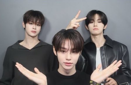 One_Minwwki99's tweet photo. visual-line 🖤😻 https://t.co/p3CshcTAvW