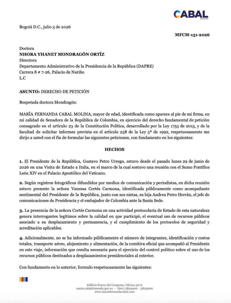 MariaFdaCabal's tweet photo. Acabo de radicar un derecho de petición ante el DAPRE, donde le pregunto al Gobierno nacional: ¿Bajo qué calidad estaba Vanessa Cortés Carmona en la reunión de Petro con el Papa León XIV en el Vaticano? ¿Hubo gasto público de por medio? 

Además pido el listado completo de la comitiva y el costo total del viaje a Roma: combustible, alojamiento y alimentación.