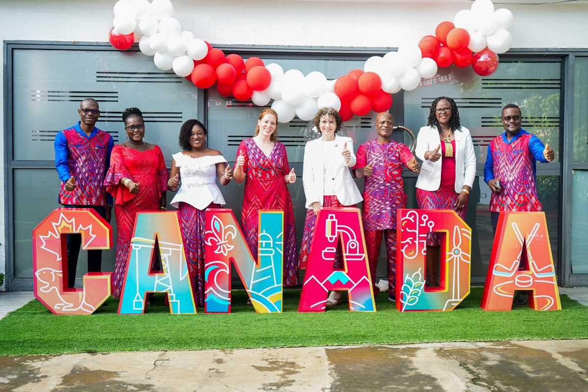 AmbCanBFA's tweet photo. Bonne fin de semaine à toutes et à tous ! ☀️
Revivez en images notre magnifique célébration de la #FêteduCanada à Cotonou, au #Bénin. 🇨🇦🇧🇯
Merci à nos commanditaires, au @gouvbenin et à tous nos invités d’avoir contribué au succès de cet événement. ✨ @CanadaauBenin @CanadaPE https://t.co/RV9u2hCEIv